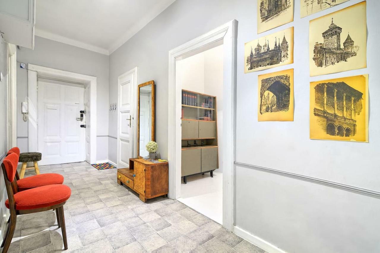 Luxury Retro Apartment, City Center, Wifi Красков Екстериор снимка