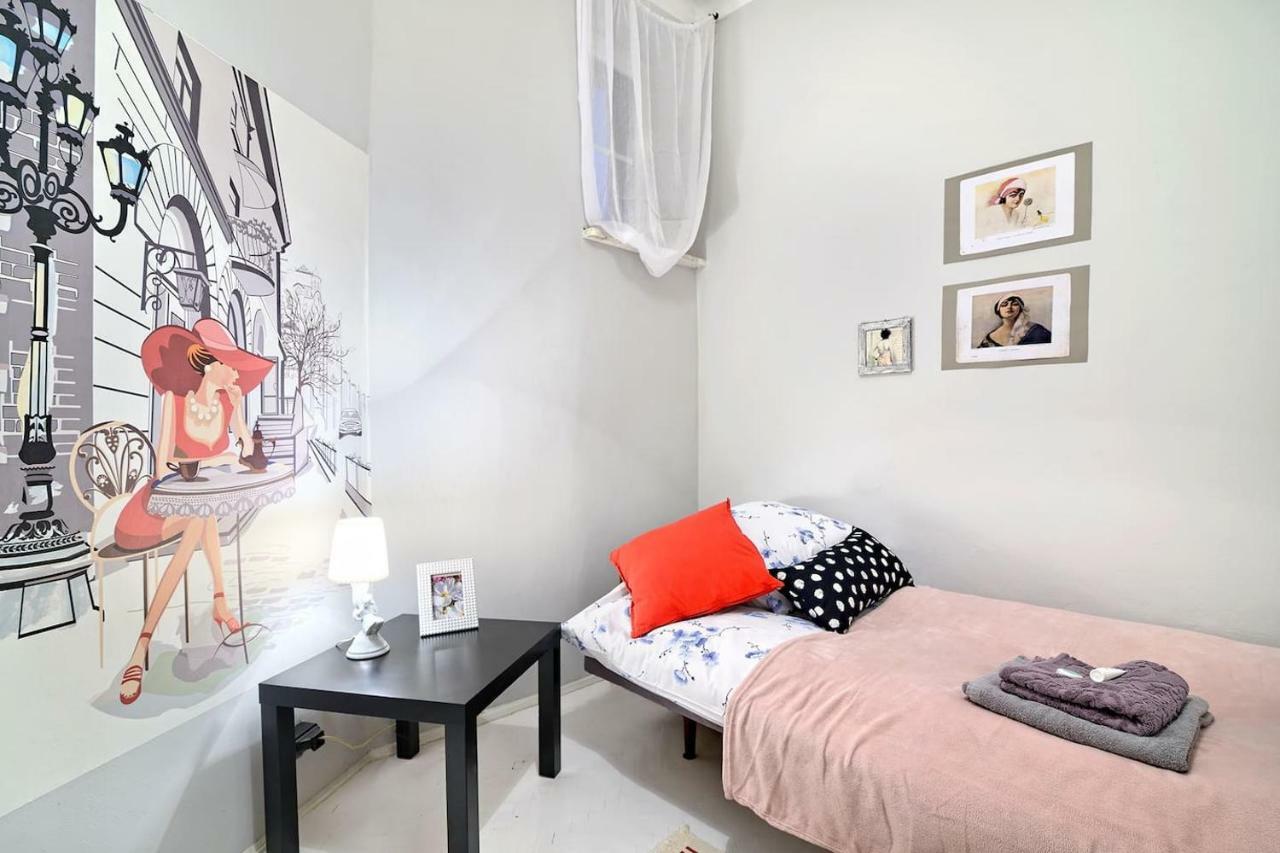 Luxury Retro Apartment, City Center, Wifi Красков Екстериор снимка
