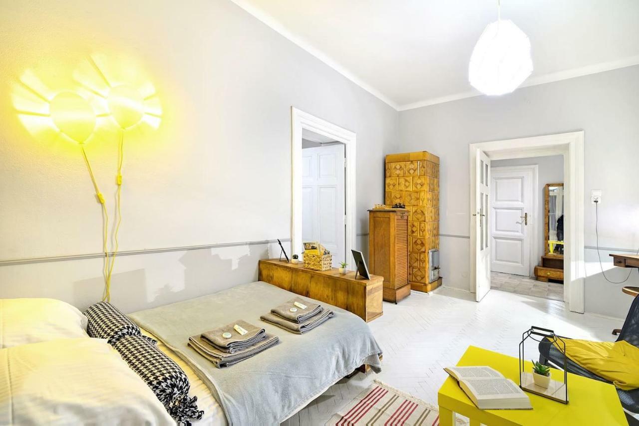 Luxury Retro Apartment, City Center, Wifi Красков Екстериор снимка