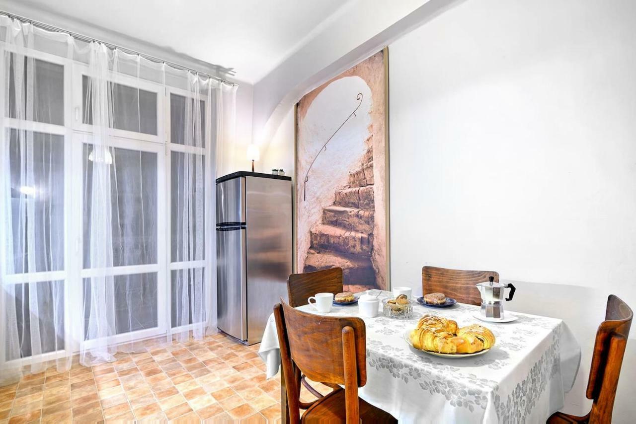 Luxury Retro Apartment, City Center, Wifi Красков Екстериор снимка